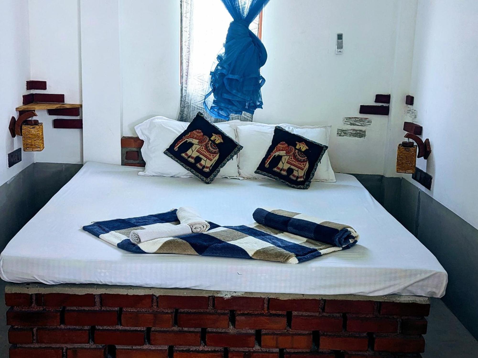 Wilpattu Green Cabin Achchamulai Habitación foto